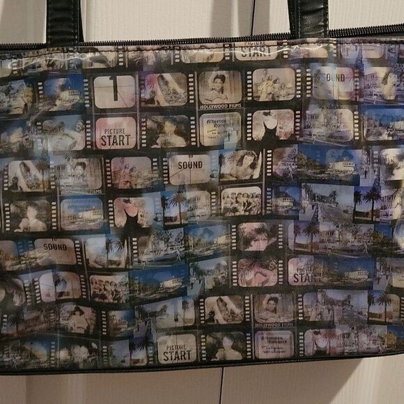 Relic cinema print image shift shoulder bag. - Picture 3 of 8